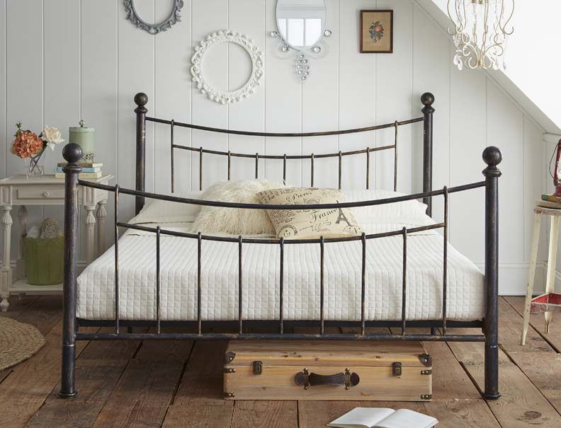 Peyton Metal Platform Bed